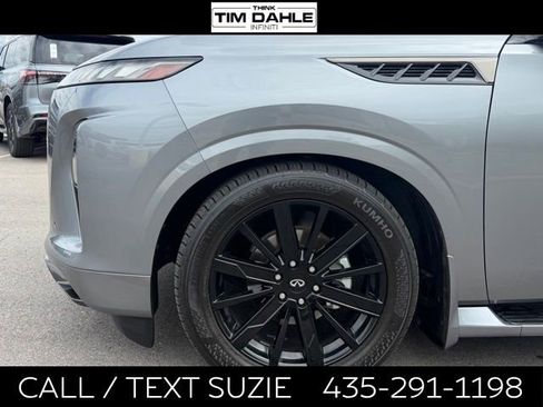 Used 2025 INFINITI QX80 Autograph w/ Autograph Exterior Package AWD/4WD image 6