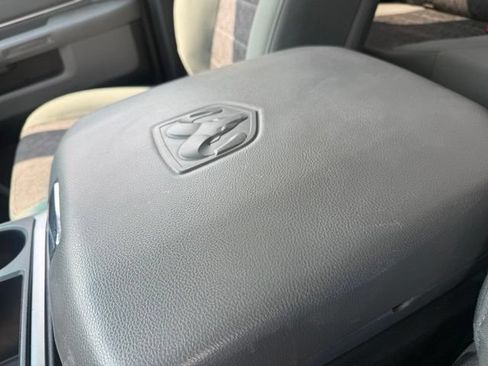 Used 2015 RAM 1500 Big Horn AWD/4WD image 29