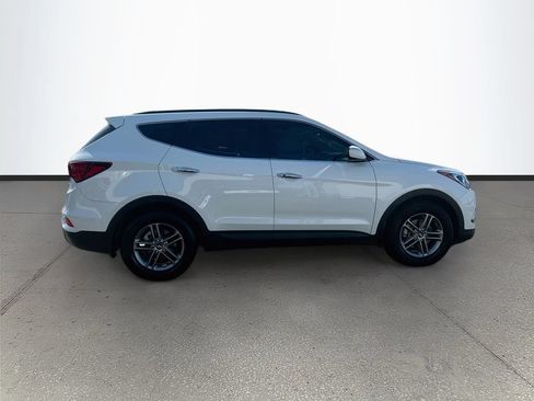 Used 2018 Hyundai Santa Fe Sport FWD image 8
