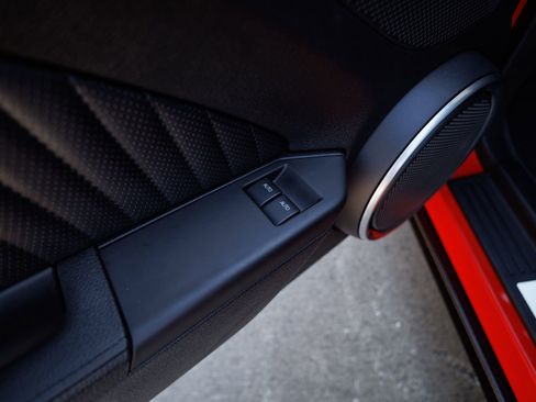 Used 2012 Ford Mustang Shelby GT500 w/ Electronics Pkg RWD image 41