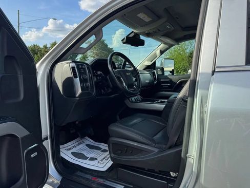Used 2018 Chevrolet Silverado 2500 LTZ w/ Duramax Plus Package AWD/4WD image 18