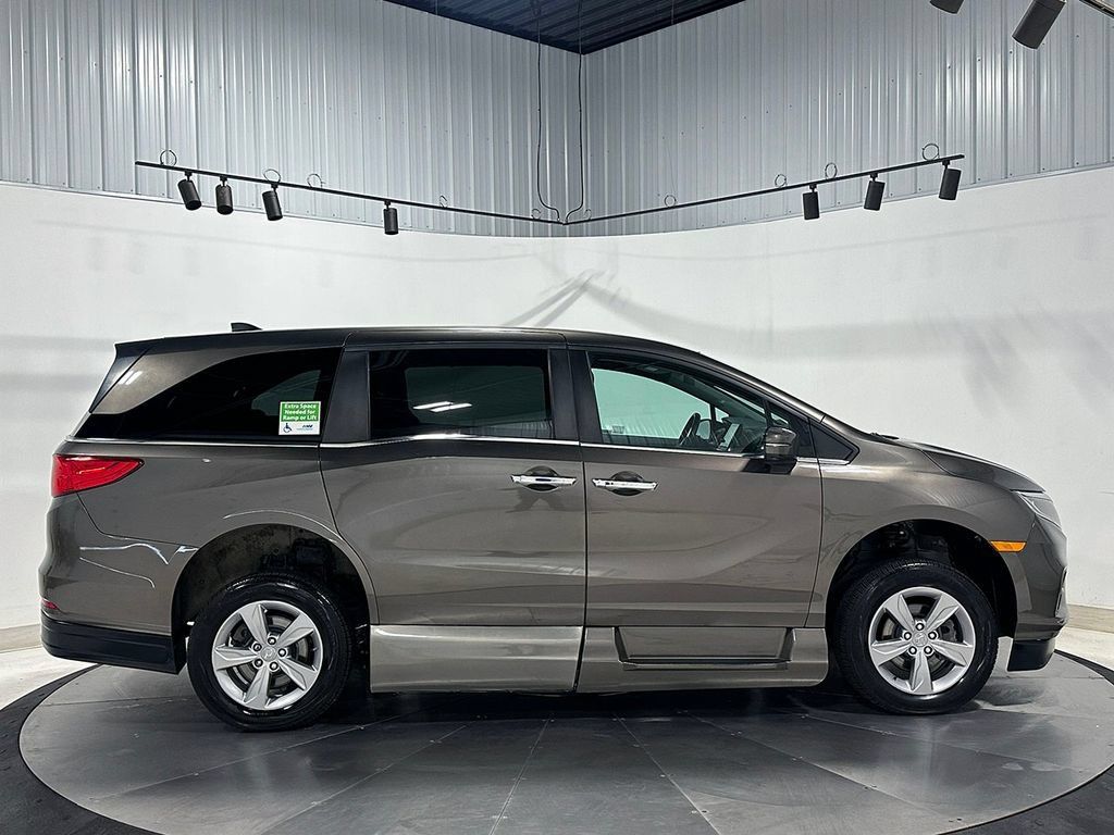 Used 2020 Honda Odyssey EX-L image 5