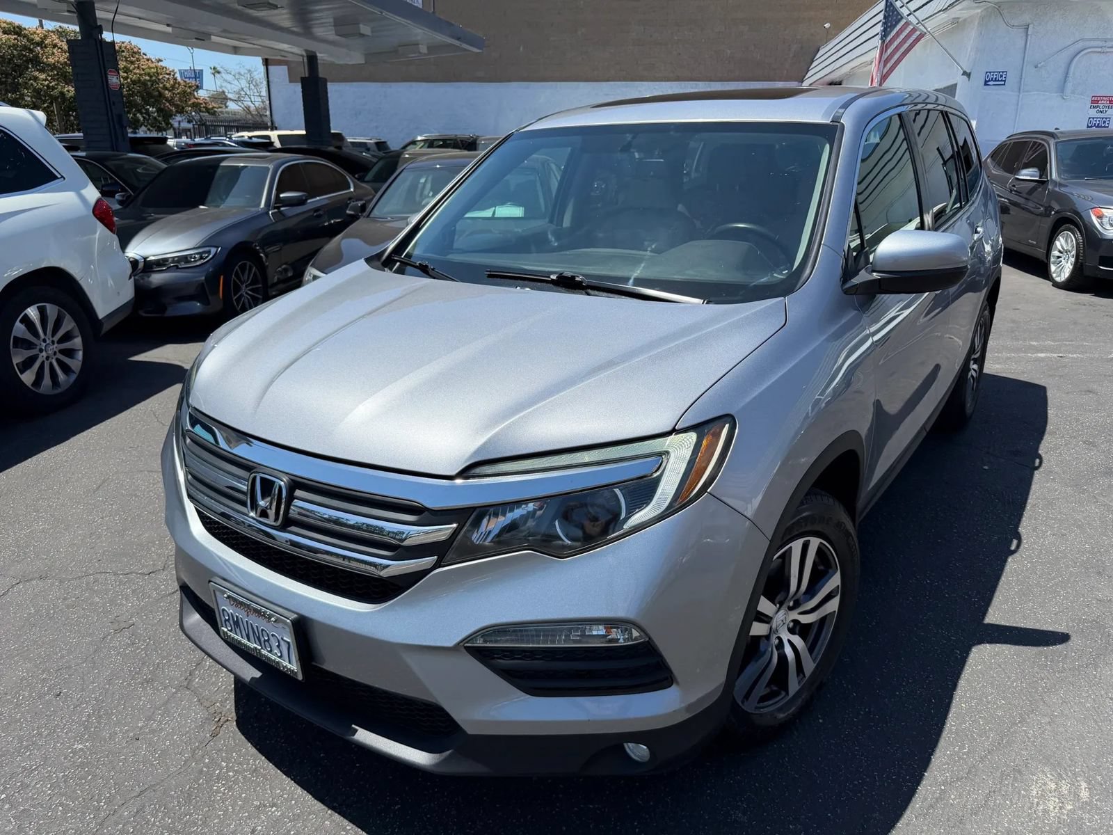 Used 2017 Honda Pilot EX-L image 6