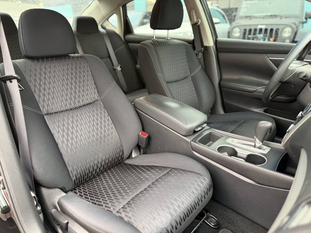 Used 2017 Nissan Altima 2.5 S w/ Power Driver Seat Package FWD image 9