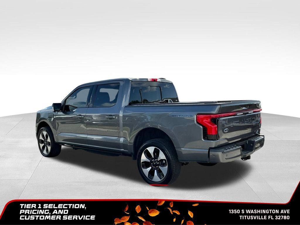 Used 2023 Ford F150 Lightning Platinum AWD/4WD image 3