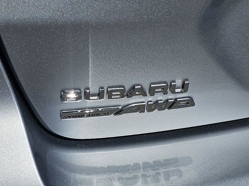 Certified 2025 Subaru Crosstrek 2.5i Limited w/ Crosstrek Mirror Package image 13