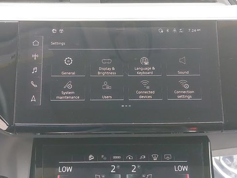Used 2024 Audi Q8 e-tron Premium Plus w/ Prestige Package AWD/4WD image 27