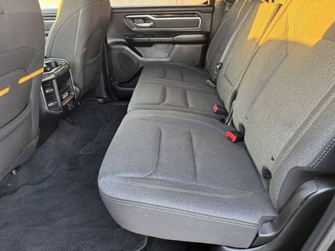 Used 2019 RAM 1500 Big Horn image 10