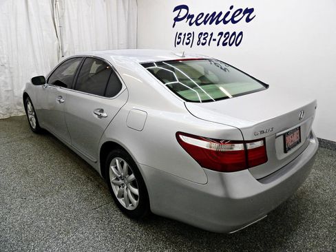 Used 2009 Lexus LS 460 AWD image 4