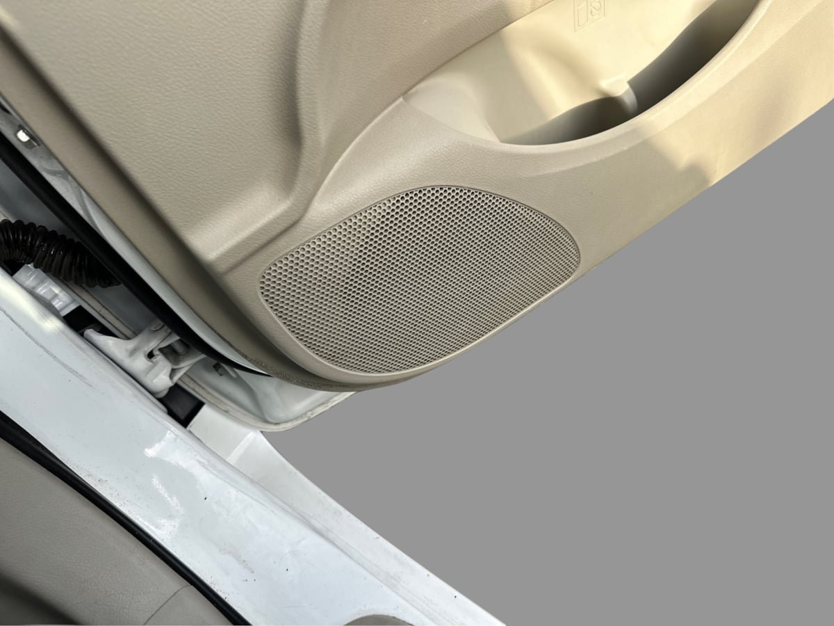 Used 2009 Toyota Corolla LE w/ All Weather Guard Pkg FWD image 26
