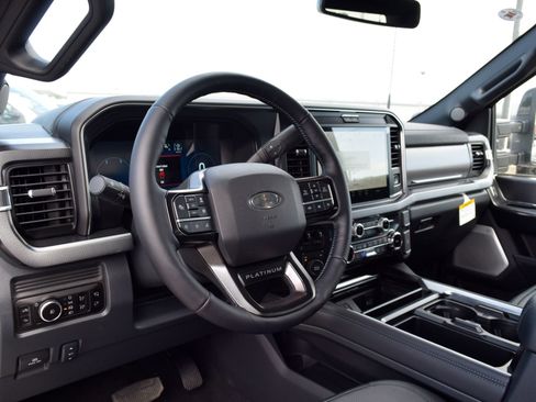 New 2026 Ford F250 Platinum image 17