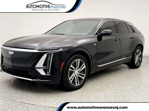 Used 2024 Cadillac Lyriq Luxury RWD image 1