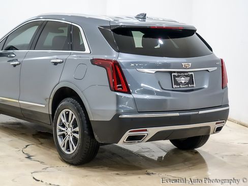 Used 2021 Cadillac XT5 Premium Luxury image 9