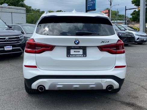 Used 2018 BMW X3 xDrive30i AWD/4WD image 3