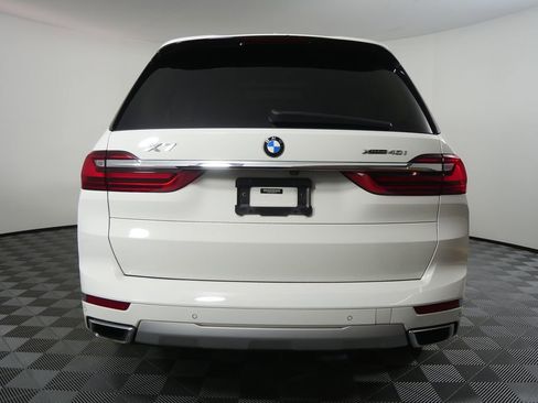 Used 2021 BMW X7 xDrive40i w/ Executive Package image 4
