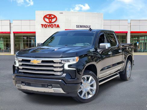 Used 2025 Chevrolet Silverado 1500 High Country AWD/4WD image 1