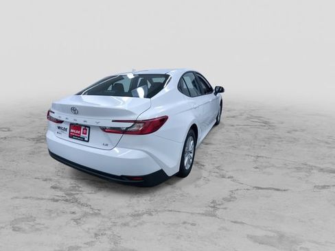 Used 2026 Toyota Camry LE FWD image 10