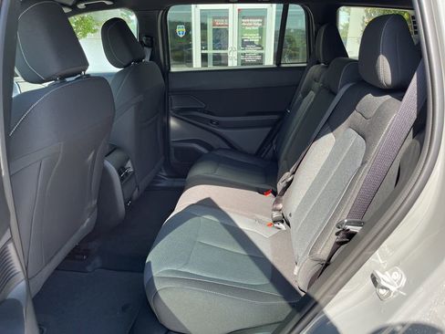 New 2026 Jeep Cherokee Laredo AWD/4WD image 12