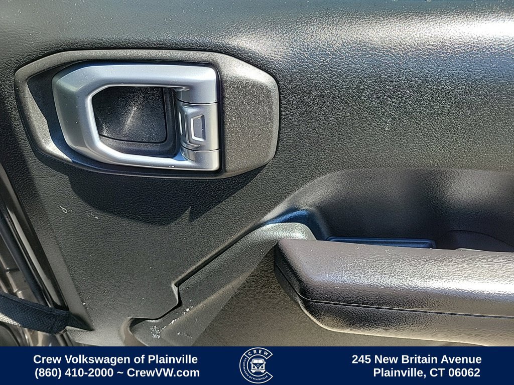 Used 2019 Jeep Wrangler Unlimited Sport S AWD/4WD image 40