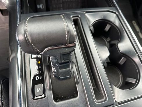 Used 2022 Ford F150 Lariat w/ Equipment Group 502A High image 17