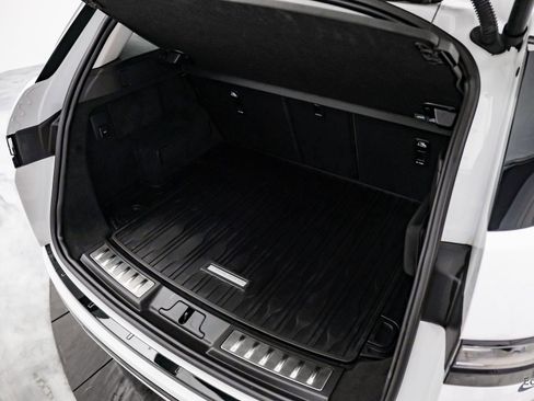 Used 2024 Land Rover Range Rover Evoque Dynamic SE image 91