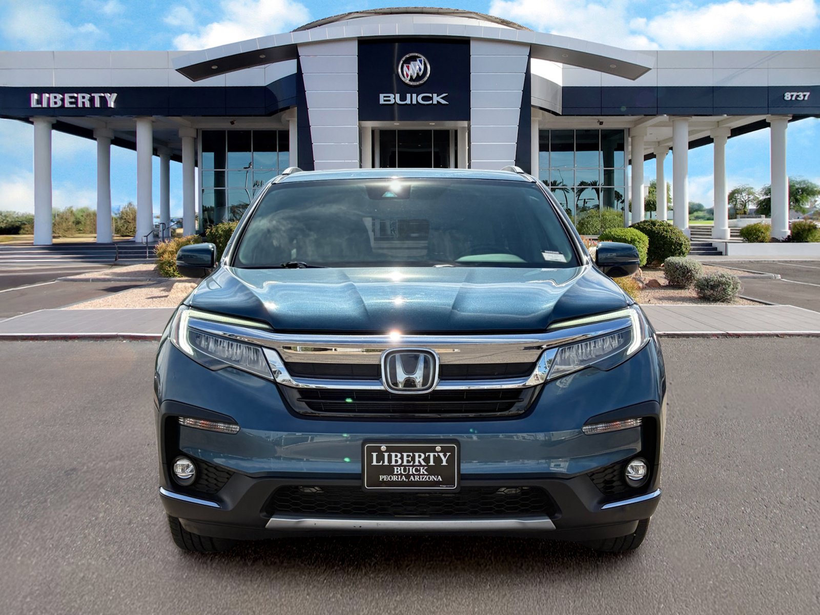 Used 2019 Honda Pilot Touring image 5