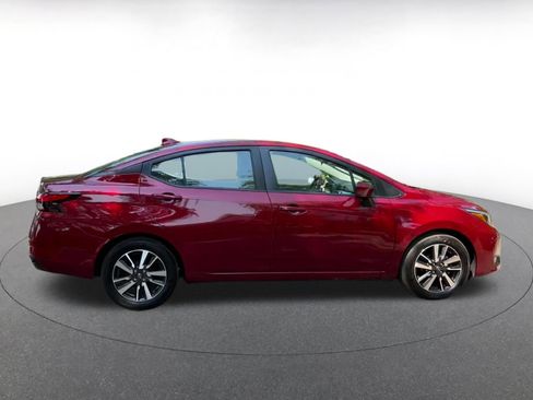 Used 2025 Nissan Versa SV image 15