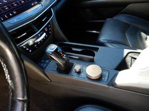 Used 2019 Cadillac CT6 Premium Luxury image 12