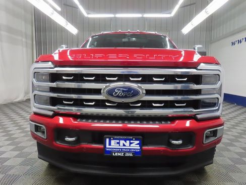 Used 2024 Ford F250 Platinum w/ FX4 Off-Road Package image 45
