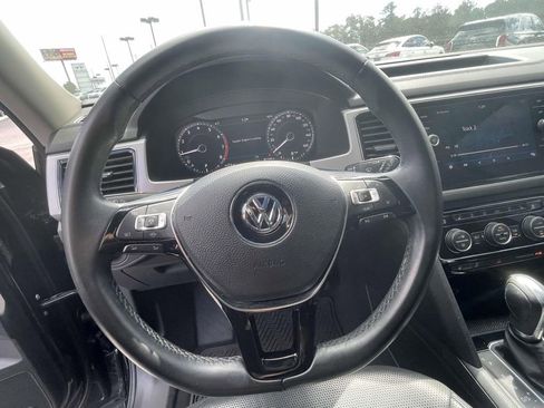 Used 2019 Volkswagen Atlas SEL Premium image 21