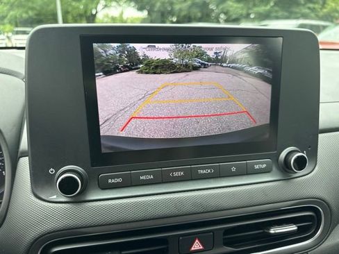 Used 2023 Hyundai Kona SE w/ Cargo Package AWD/4WD image 12