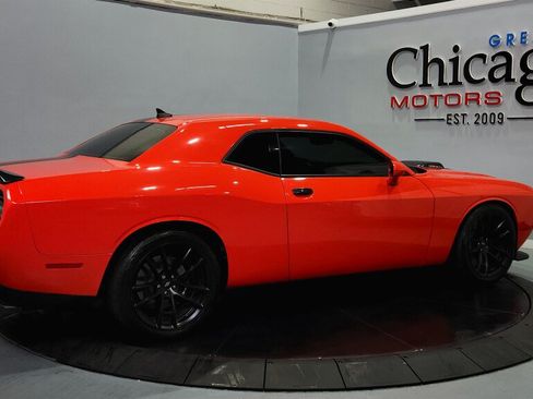 Used 2022 Dodge Challenger R/T Scat Pack w/ Shaker Package RWD image 11