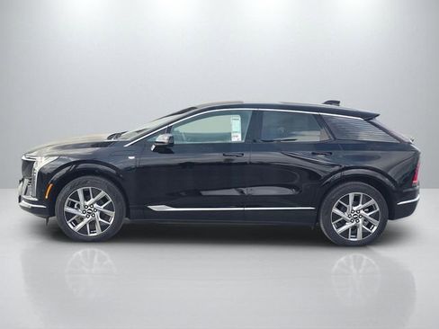 New 2026 Cadillac Optiq Luxury 1 RWD image 8