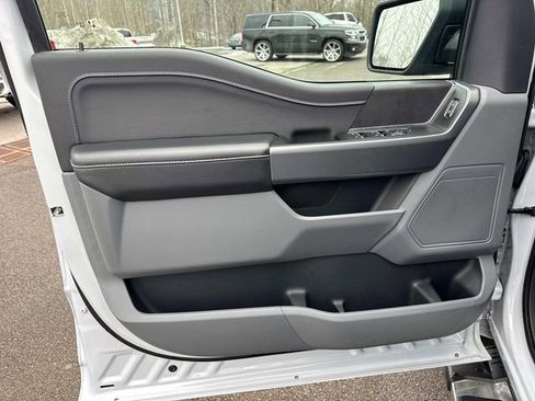 Used 2025 Ford F150 XLT w/ Equipment Group 301A Standard image 24