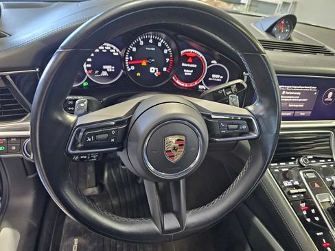 Used 2023 Porsche Panamera w/ Premium Package RWD image 17
