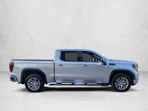 Used 2019 GMC Sierra 1500 SLT w/ SLT Premium Plus Package RWD image 4