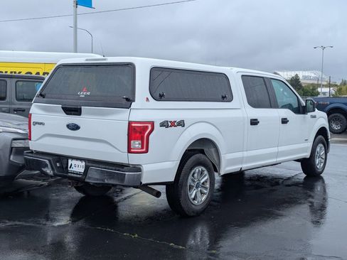 Used 2017 Ford F150 XLT w/ Trailer Tow Package AWD/4WD image 4