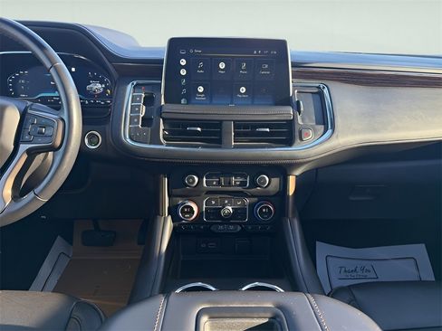 Used 2022 Chevrolet Tahoe High Country image 14