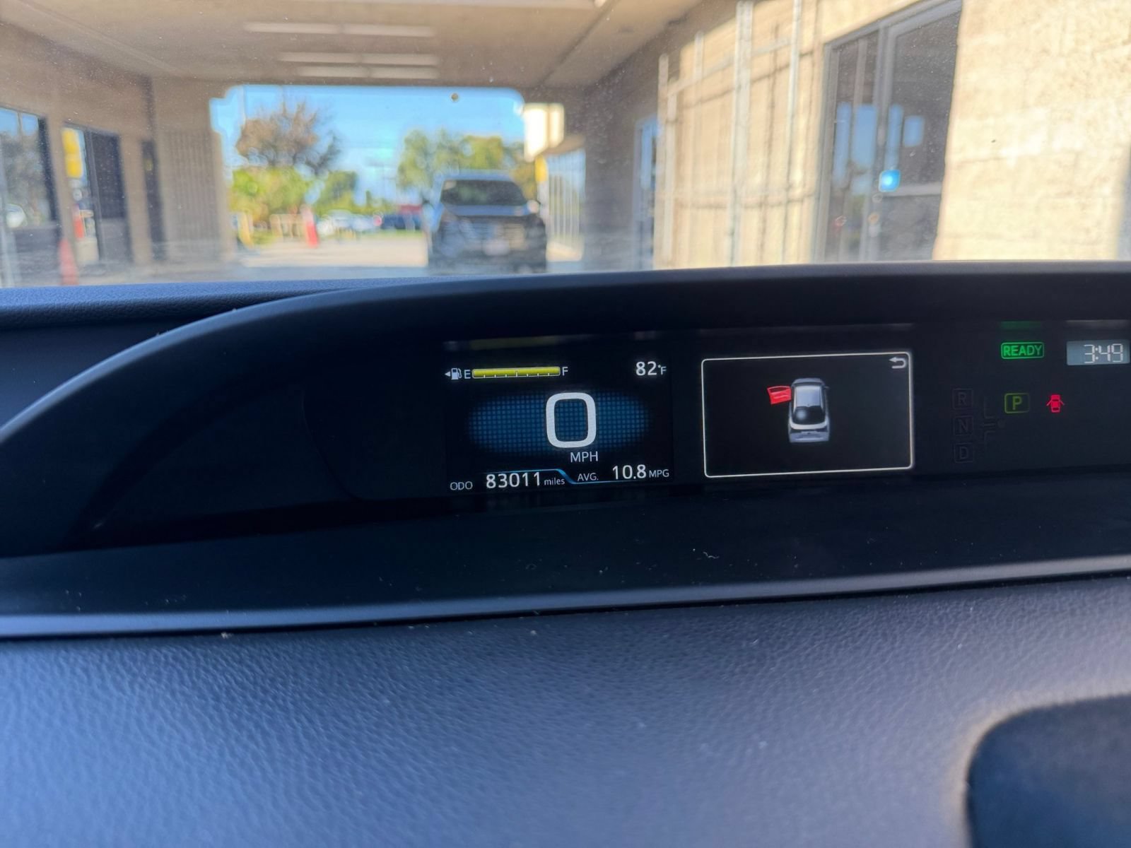Used 2022 Toyota Prius LE FWD image 37