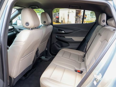 Used 2024 Buick Envista Avenir FWD image 9