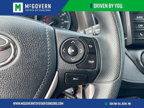 Used 2018 Toyota RAV4 LE w/ All Weather Liner Package AWD/4WD image 15