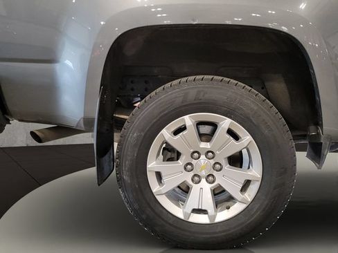 Used 2022 Chevrolet Colorado LT w/ Safety Package AWD/4WD image 22