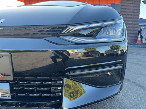Used 2022 Kia EV6 GT-Line w/ GT-Line Suede Seat Package RWD image 6