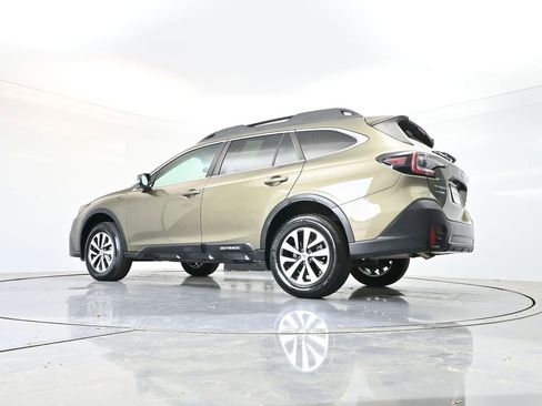 Used 2021 Subaru Outback Premium AWD/4WD image 32
