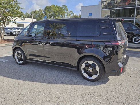 New 2025 Volkswagen ID. Buzz Pro S image 6