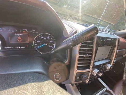 Used 2019 Ford F350 Platinum w/ Platinum Ultimate Package AWD/4WD image 20