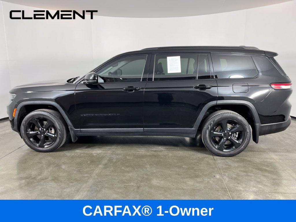 Used 2023 Jeep Grand Cherokee L Limited w/ Black Appearance Package AWD/4WD image 3