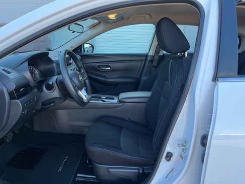 Used 2024 Nissan Sentra SV image 37