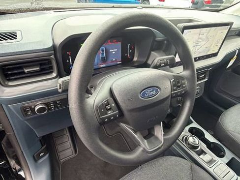 New 2025 Ford Maverick XL image 31