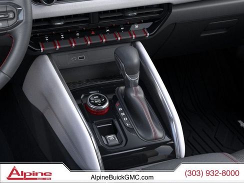 New 2026 GMC Canyon AT4X w/ AT4X AEV Edition AWD/4WD image 23